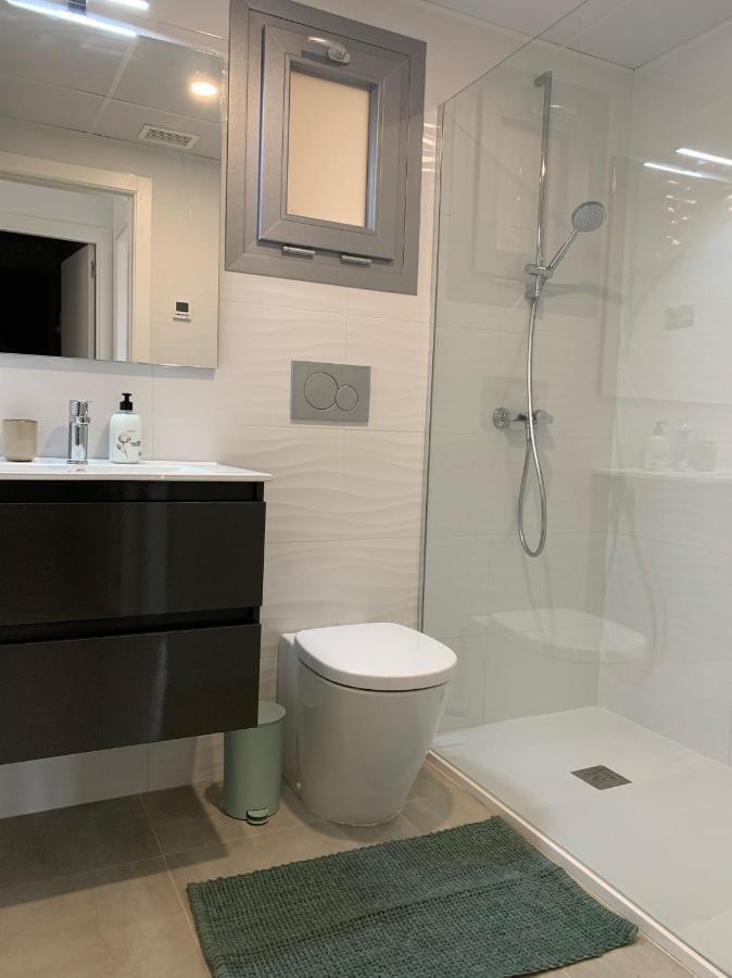 Apartamento Amalia Delux En Torrevieja Exterior photo