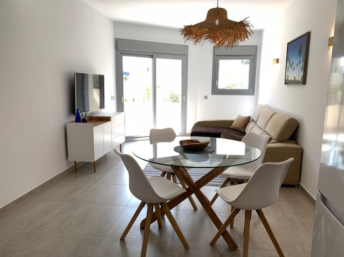 Apartamento Amalia Delux En Torrevieja Exterior photo